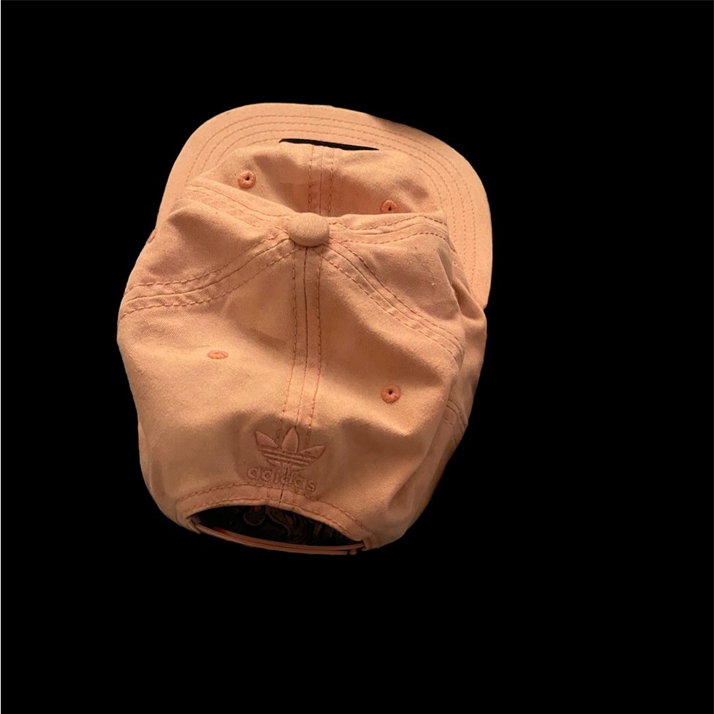 Adidas hat - Picture 2 of 2